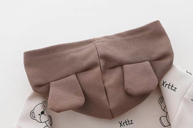 🧸 Cute Bear Print 3-Piece Kids Outfit Set – Hoodie, T-Shirt & Jeans Combo