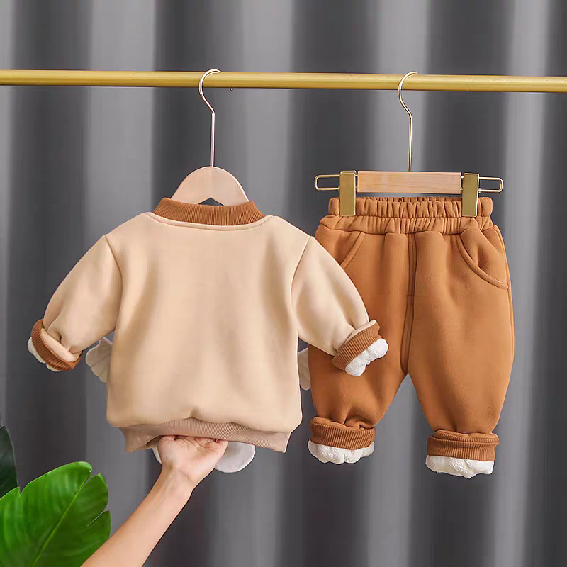 🌟👶 Fun Burger Character Kids Tracksuit - Soft Fleece Lined Sweatshirt & Pants Set for Little Ones!