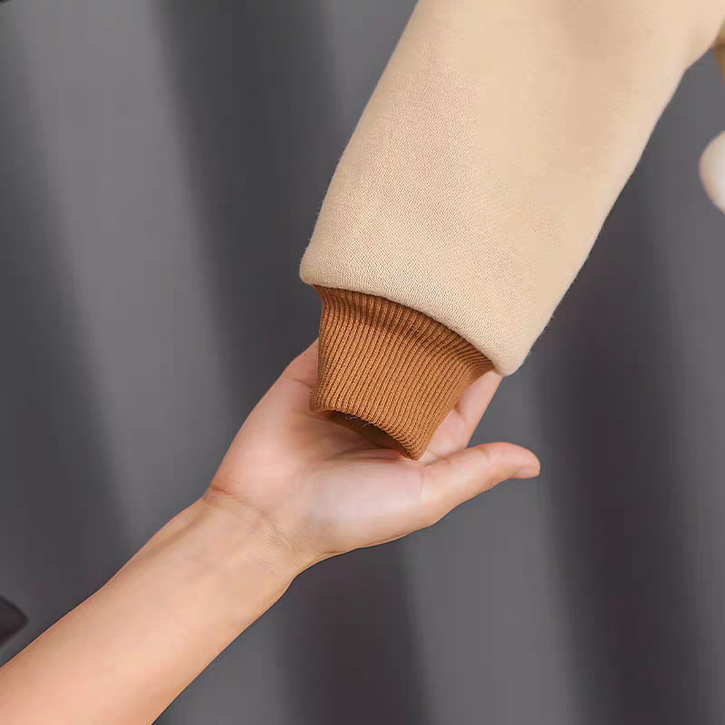 🌟👶 Fun Burger Character Kids Tracksuit - Soft Fleece Lined Sweatshirt & Pants Set for Little Ones!